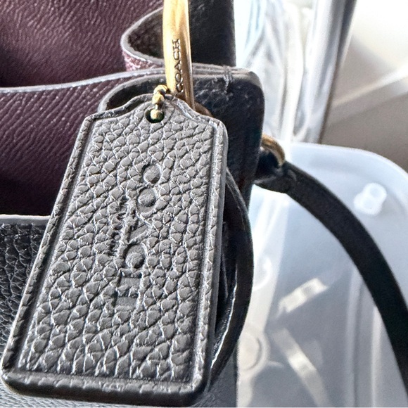 Coach Charlie Bucket Bag 21 Crossbody In Pebble Leather Black/Gold - Picture 10 of 13